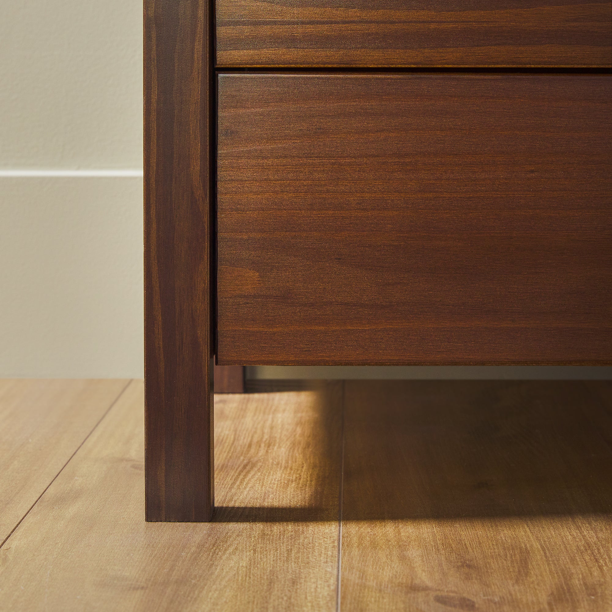 WEISL026D4WT1_ALL_US_DTL_03